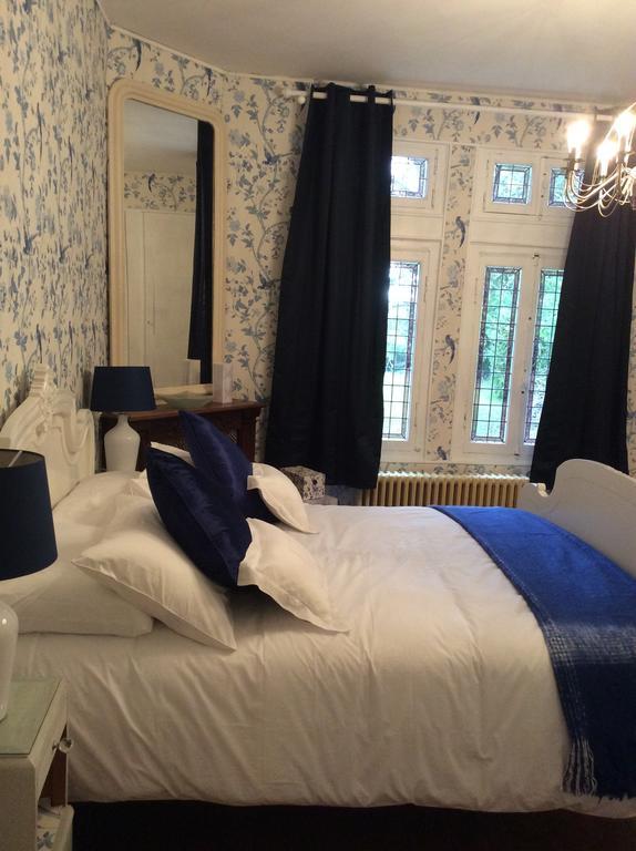 مبيت وإفطار Saint-Séverin Le Chalet De Luxe المظهر الخارجي الصورة