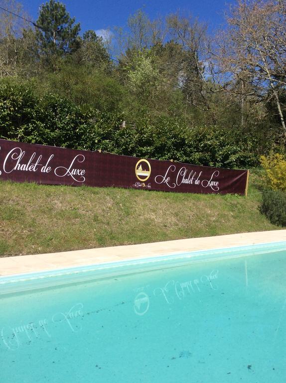 مبيت وإفطار Saint-Séverin Le Chalet De Luxe المظهر الخارجي الصورة