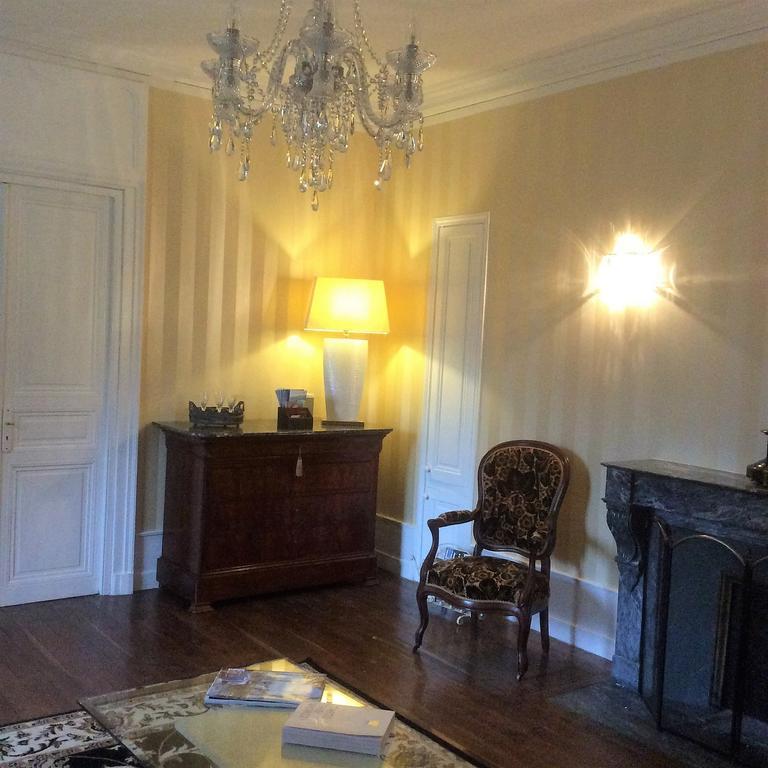 مبيت وإفطار Saint-Séverin Le Chalet De Luxe المظهر الخارجي الصورة